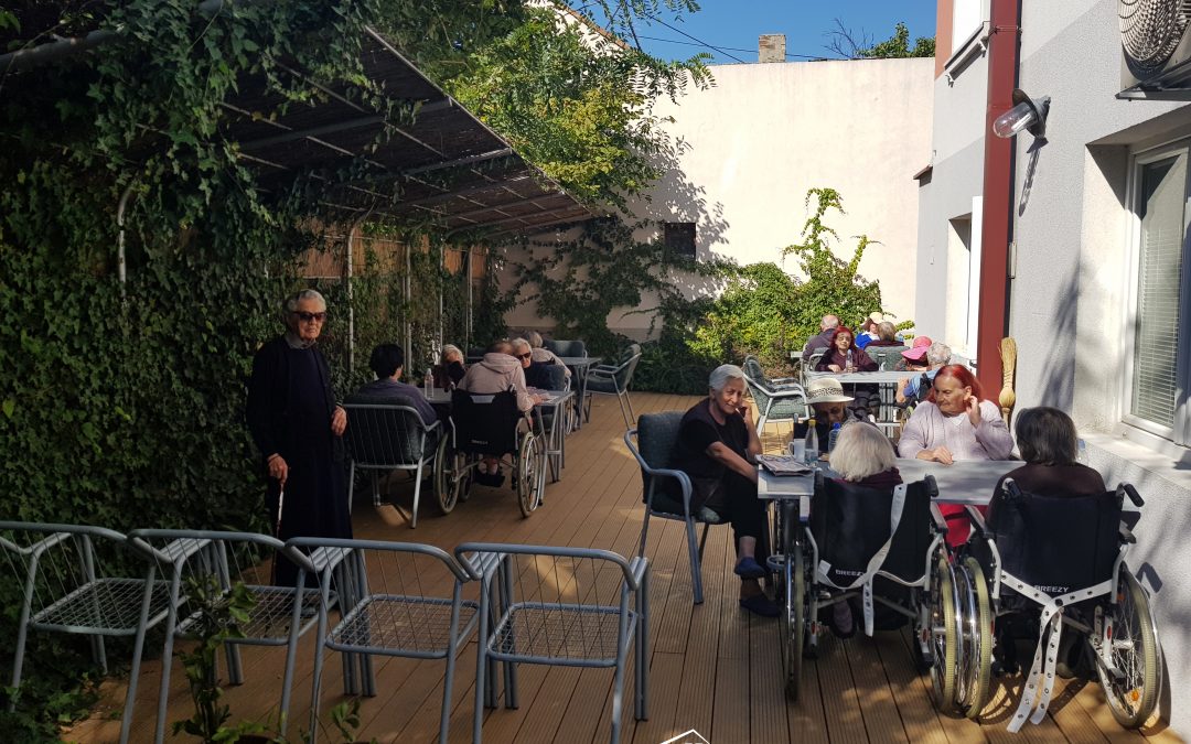 Naša družina i jesenje druženje u bašti